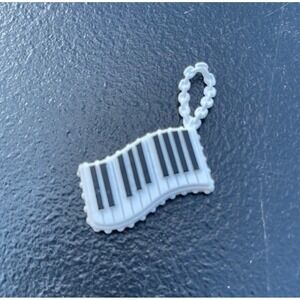 Barbie Doll Fashionistas Raquelle Music Piano Keyboard Wallet Purse Bag Wristlet
